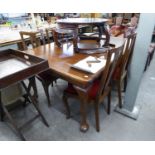 EARLY TWENTIETH CENTURY MAHOGANY EXTENDING DINING TABLE, OLBONG WITH WIND OUT ACTION AND ON HEAVY