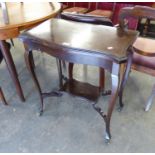 A MAHOGANY FLAP TOP CARD TABLE, WITH SERPENTINE OUTLINE