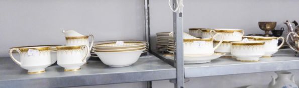 PARAGON CHINA 'ATHENA' DINNER AND TEA SERVICE, WITH GILT BANDED AND PATTERNED BORDERS, FOR SIX