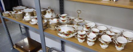 ONE HUNDRED AND THIRTY SIX PIECE ROYAL ALBERT PART DINNER AND TEA SERVICE, including; TEAPOT,