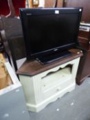 SONY BRAVIA FLAT SCREEN TELEVISION, 26?, WITH PANASONIC DVD PLAYER AND TWO ACCESSORIES; THE PINE AND