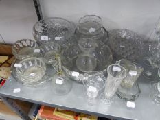 QUANTITY OF GLASSWARES TO INCLUDE; A CUT GLASS FRUIT BOWL, RAISED ON 3 SCROLL FEET (A.F.) OTHER