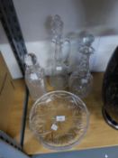 GOOD QUALITY 'STUART' CUT GLASS SQUARE SPIRIT DECANTER AND STOPPER, A LATE NINETEENTH CENTURY CUT