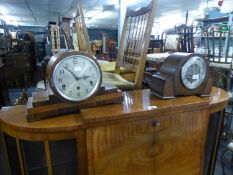 OAK CASED NAPOLEON HAT SHAPED SMITHS MANTEL CLOCK AND A WALNUTWOOD CASED DECO STYLE MANTEL CLOCK (2)