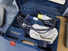 BOSCH 110V ELECTRIC PLANER, IN CASE, GH0 26-82