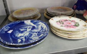 TWO VILLEROY AND BOCH DECORATIVE BLUE AND WHITE PLATES, 9 ROYAL ALBERT DECORATED PLATES VARIOUS