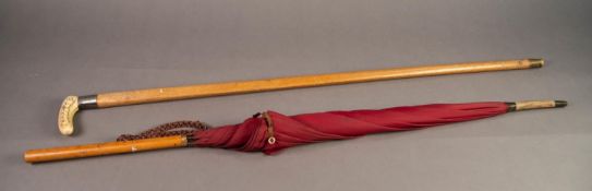 EARLY 20th CENTURY MALACCA CANE WALKING STICK with an oriental ivory Tau shaped handle carved with