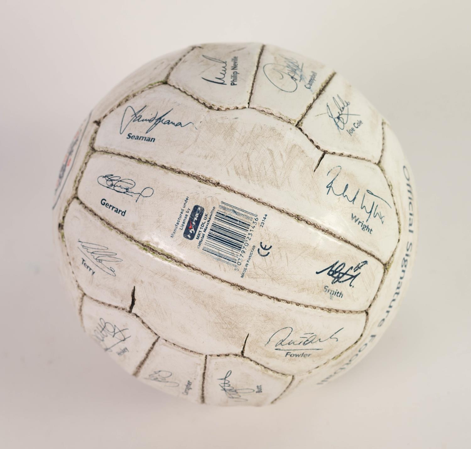ENGLAND OFFICIAL SIGNATURE FOOTBALL, bearing twenty four facsimile signature, including: LAMPARD, - Image 2 of 3