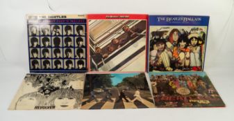 The Beatles- Sgt Peppers Lonely Club, Parlophone, y/b label, MONO, PMC 7027, gf sleeve, joker