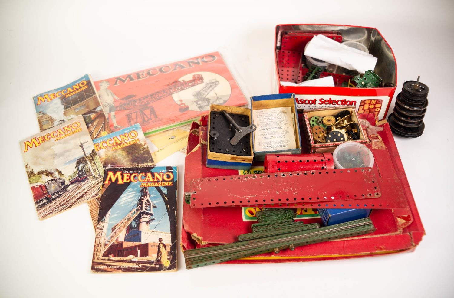 SELECTION OF 1950's AND EARLIER MECCANO to include; almost mint and boxed MAGIC MOTOR with leaflet