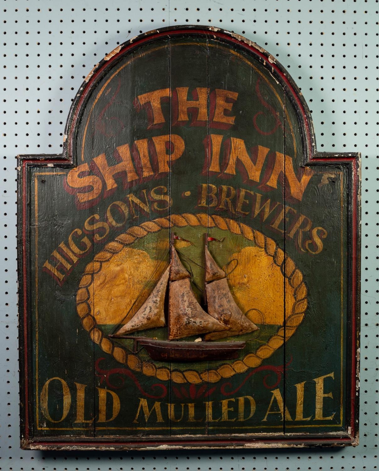 VINTAGE PAINTED WOOD SINGLE SIDED PUB SIGN 'THE SHIP INN, ROBINSON'S BREWERS', coach topped with