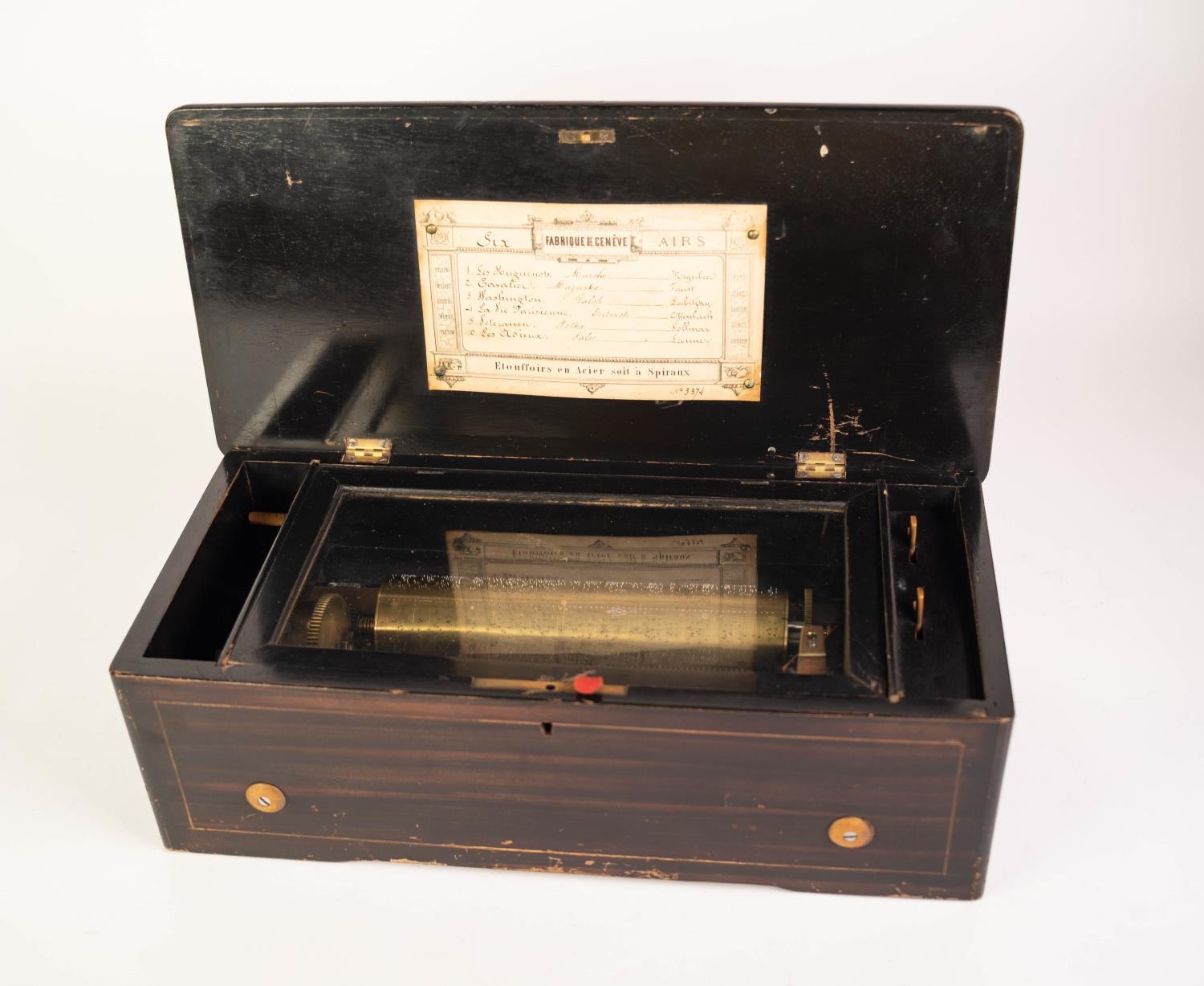 A LATE NINETEENTH CENTURY SWISS CYLINDER MUSICAL BOX PLAYING SIX AIRS, and having an 8 1/4" (21cm) - Image 2 of 3