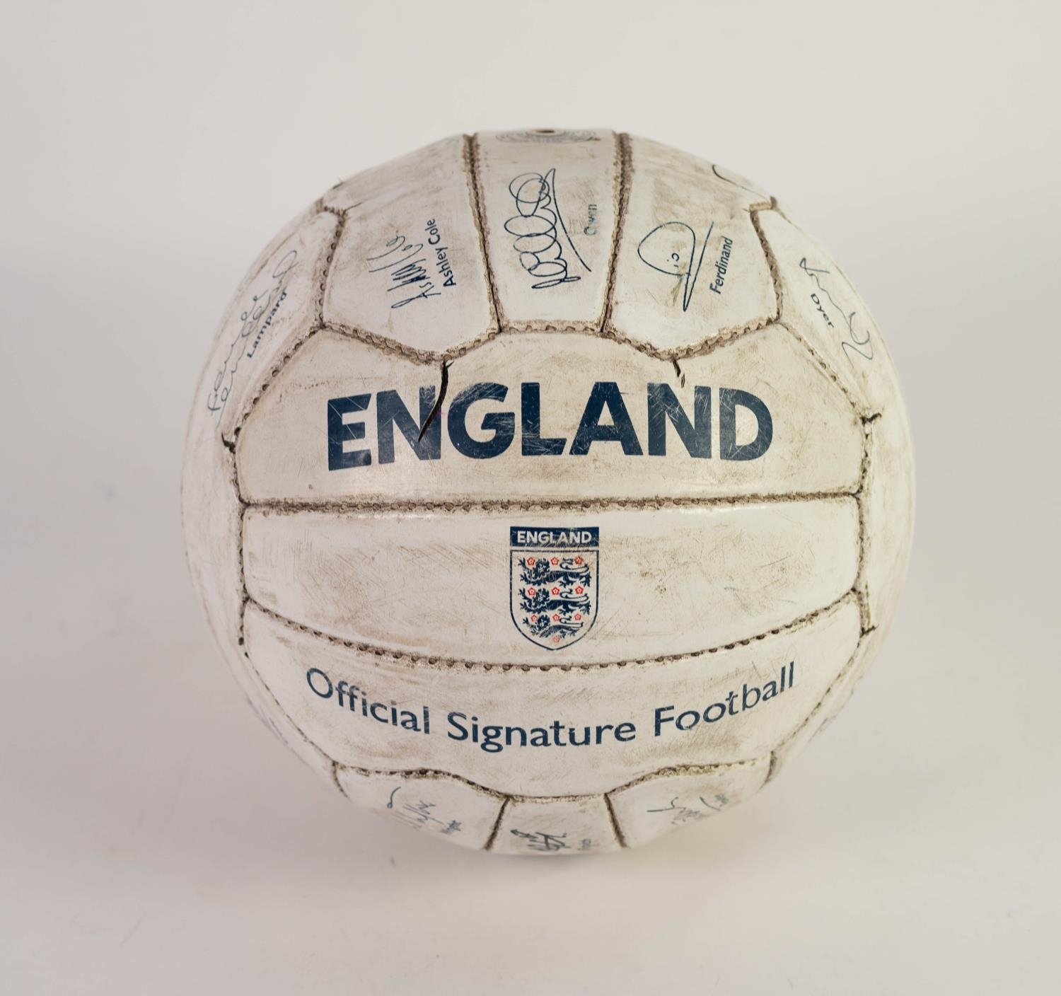 ENGLAND OFFICIAL SIGNATURE FOOTBALL, bearing twenty four facsimile signature, including: LAMPARD,