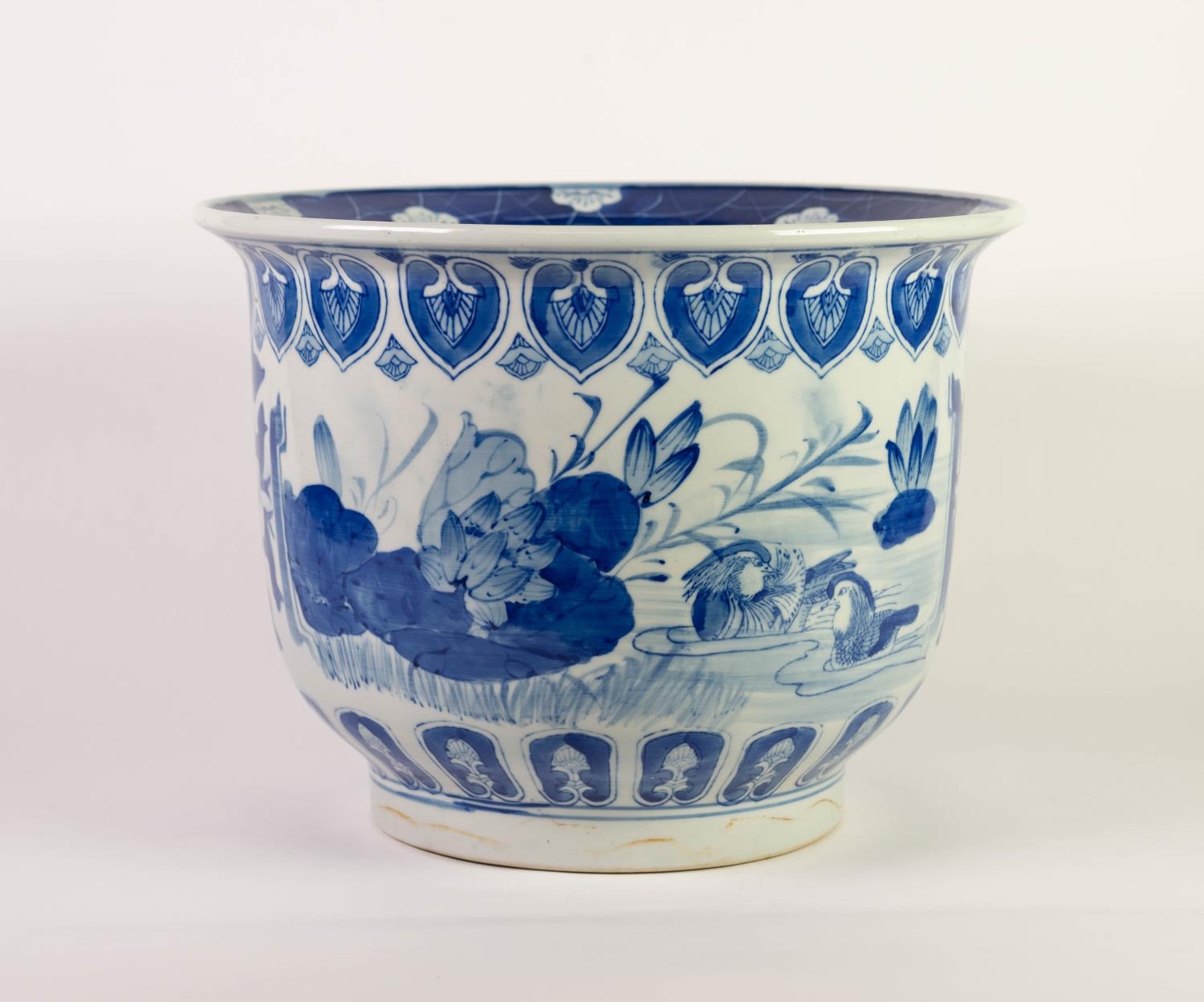 TWENTIETH CENTURY ORIENTAL BLUE AND WHITE PORCELAIN JARDINIÈRE, outlined and washed with ducks and