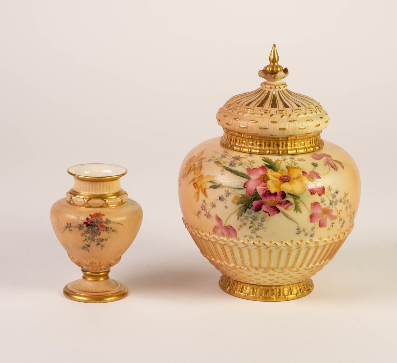 ROYAL WORCESTER PORCELAIN POT POURRI JAR with inner flattened cover and outer pierced crown shape - Image 2 of 4