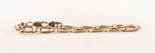 9ct GOLD CHAIN BRACELET with double long links, trigger clasp, 9in (23cm) long, 9.4 gms