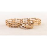 9ct GOLD GATE PATTERN BRACELET with 9ct gold padlock clasp, 10.2 gms