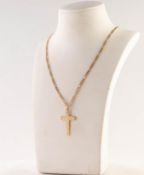 9ct GOLD CRUCIFIX on flattened CHAIN NECKLACE, 6 gms