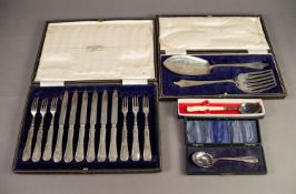 SIX PAIRS OF CIRCA 1920's GLADWIN LTD SHEFFIELD, ELECTROPLATE DESSERT KNIVES AND FORKS, double