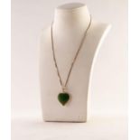 9ct GOLD FINE CHAIN NECKLACE, 15 1/2in (39.5cm) long, 2 gms and the heart shaped green stone PENDANT