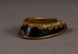 EBONISED AND GILT METAL HORSESHOE PATTERN VESTA CASE, 2 ¼? x 1 ½? (5.7cm x 3.8cm)