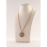 9ct GOLD CHAIN NECKLACE with long links and short rope pattern links, 15 1/2in (39.5cm) long, 5.7gms