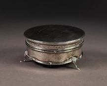 GEORGE V ENGINE TURNED SILVER CIRCULAR TRINKET BOX, with domed, hinged cover and scroll feet,