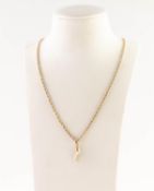 9ct GOLD BRAIDED CHAIN NECKLACE with tiny horn-shape drop, 4.0 grm