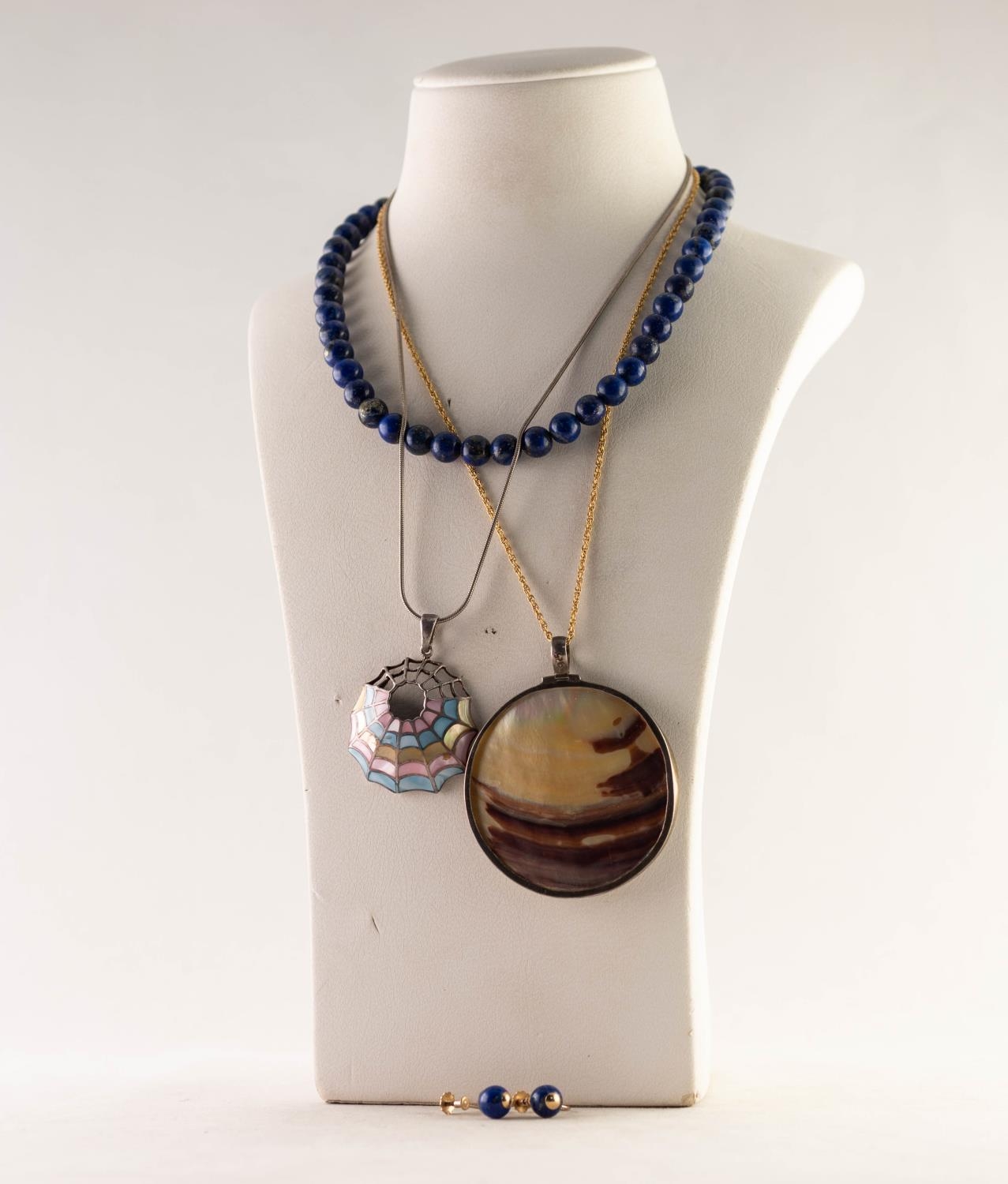 PAIR OF 9ct GOLD AND LAPIS LAZULI BEAD EARRINGS; a SINGLE STRAND NECKLACE OF UNIFORM LAPIS LAZULI
