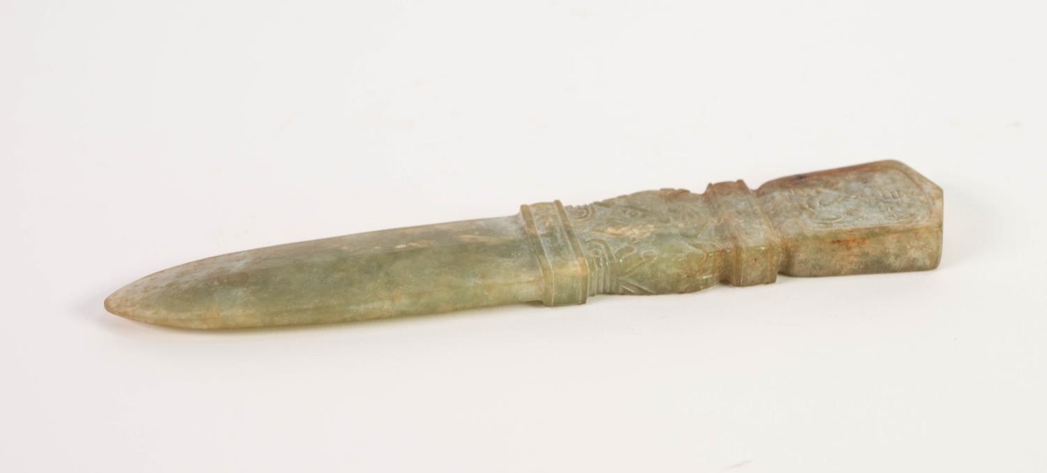 CHINESE GREEN CARVED HARDSTONE MODEL OF A SHORT DAGGER, of typical form, the handle carved in the