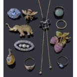 A collection of jewellery and costume jewellery