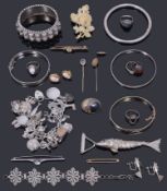 A collection of assorted silver and gold jewellery