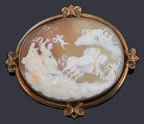 A mid Victorian oval shell cameo brooch