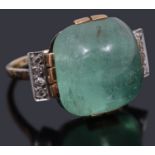 An Art deco gold single stone emerald cabochon ring