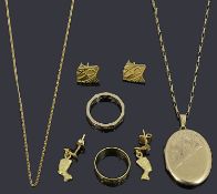 Six items of assorted gold jewellery