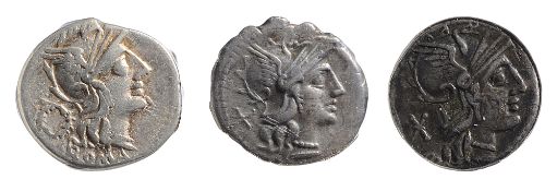 Titus Cloelius Silver Denarius128 BCHelmeted head of Roma right, wreath behind 