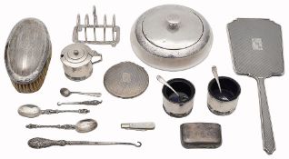 A collection of mostly early 20th century silver