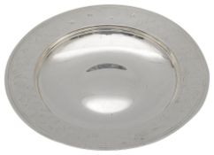 Cricket Interest: A modern silver armada dish