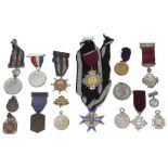 A City of London / Guildhall medal and a selection of other medals