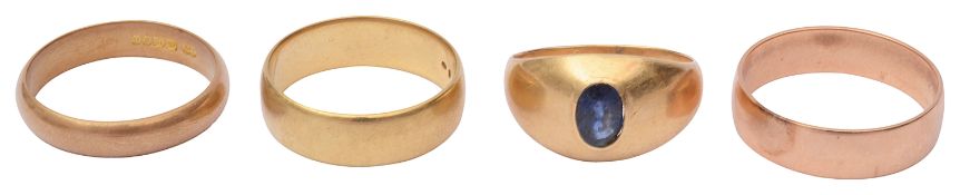 A Continental Gentleman's gem set signet ring and wedding bands