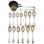 A mixed lot of George III silver to include teaspoons