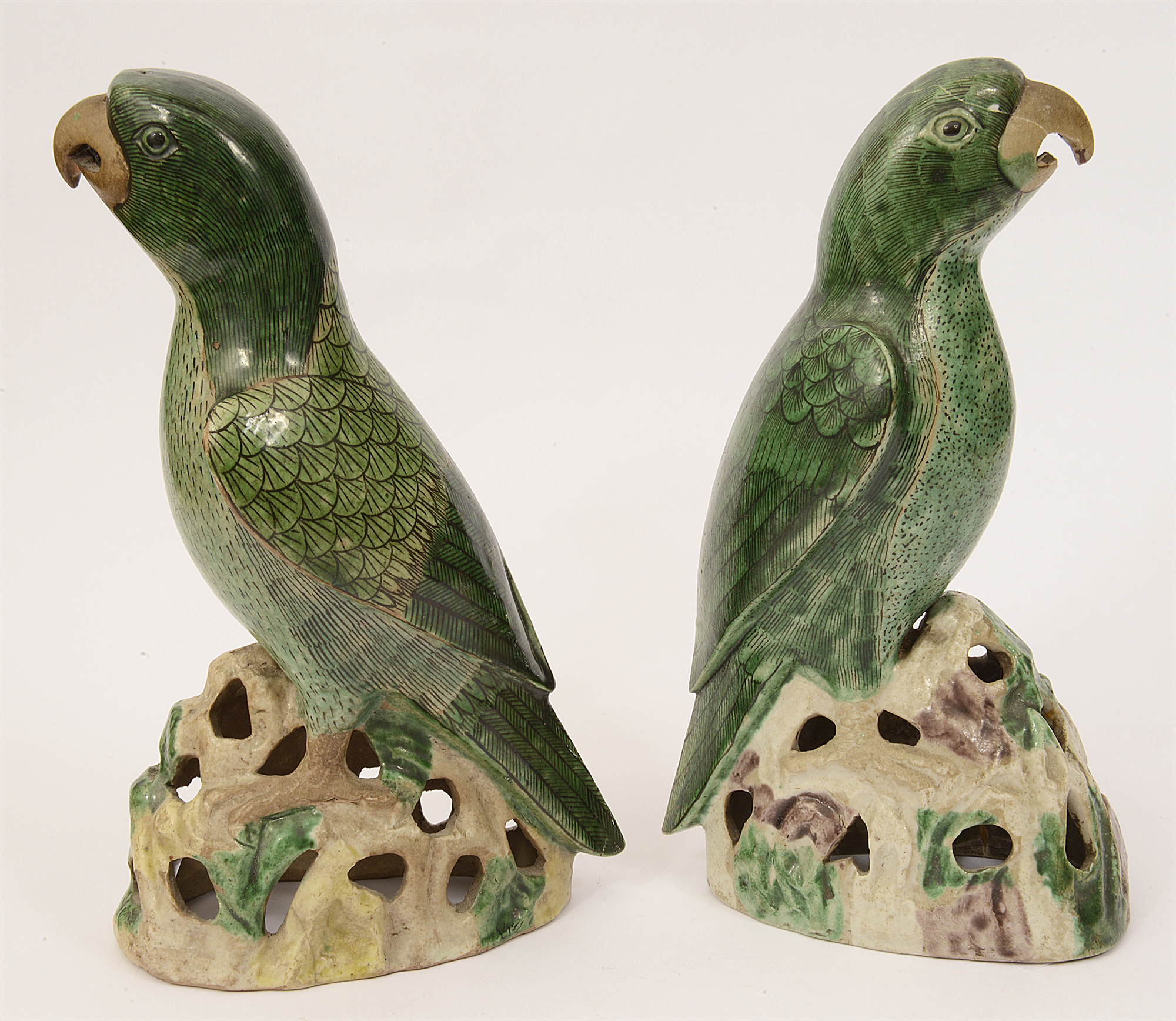 A matched pair Chinese export famille verte biscuit models of parrots - Image 2 of 2