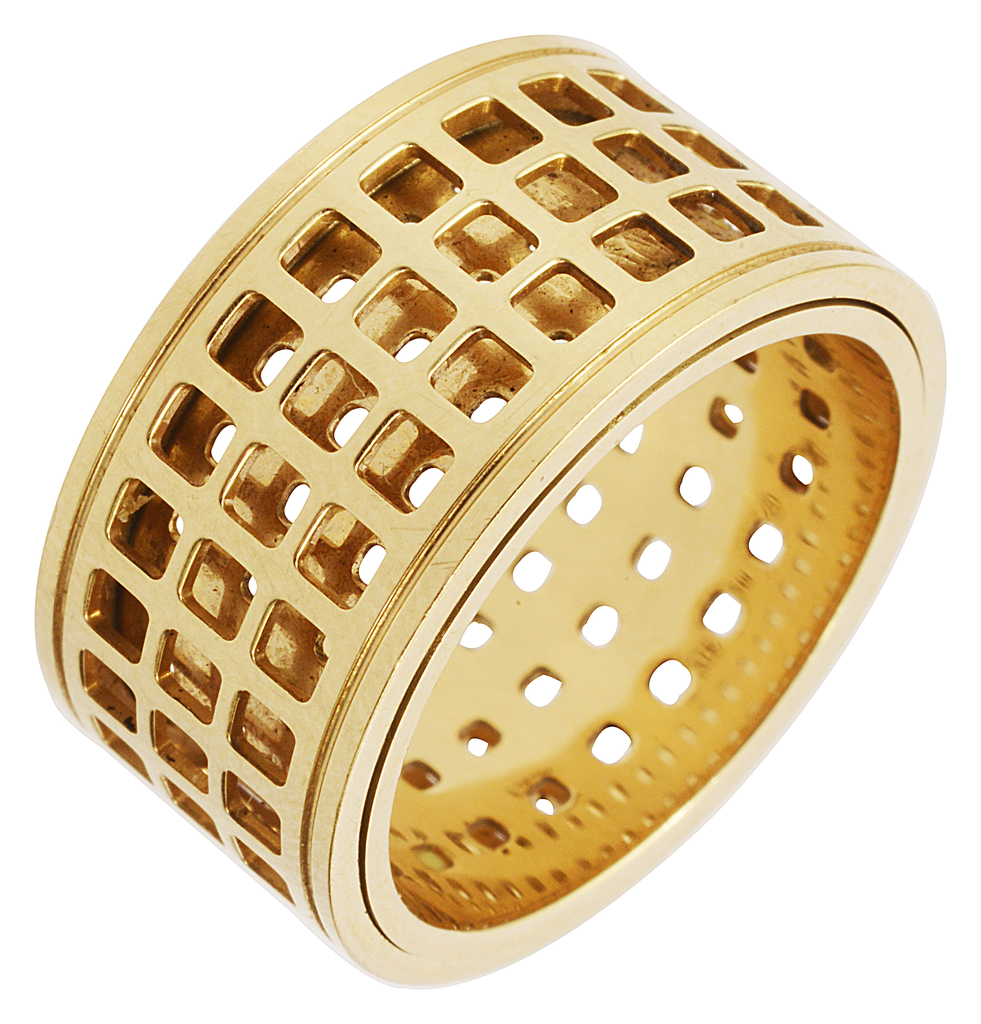 An 18ct yellow gold 'pantheon' ring by Gucci