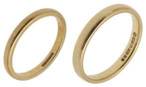 Two 18ct gold wedding bands