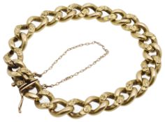 A Continental curb link bracelet