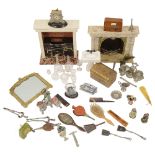 A collection of dolls house accessories,