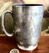 SILVER ENGRAVED TANKARD, ALSO INITIALLED, LONDON ASSAY 1882, WEIGHT APPROXIMATELY 150g