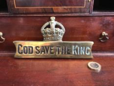 CAST BRASS EMBLEM 'GOD SAVE THE KING'