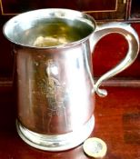 SILVER BALUSTER FORM TANKARD WITH ENGRAVED INITIALS, LONDON 1945, WEIGHT APPROXIMATELY 280g