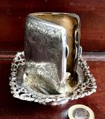 '925' STERLING METAL ASH RECEIVER AND SILVER CIGARETTE CASE WITH GILDED INTERIOR, WEIGHT